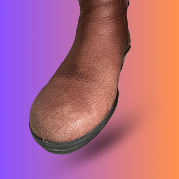 ECCO Women's Skyler Wedge Ankle Boot - Picture 9 of 10